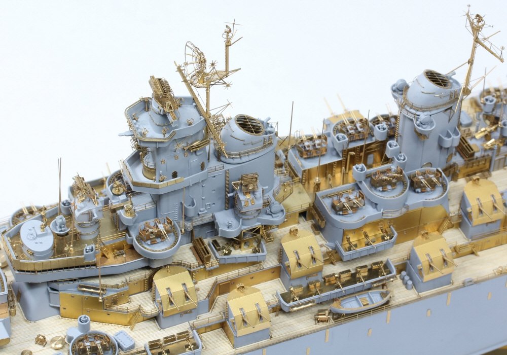 Pontos 35026FN USS BB-63 Missouri 1945 Kit de détails (Pont en bois teinté teck) (1/350) – image 7