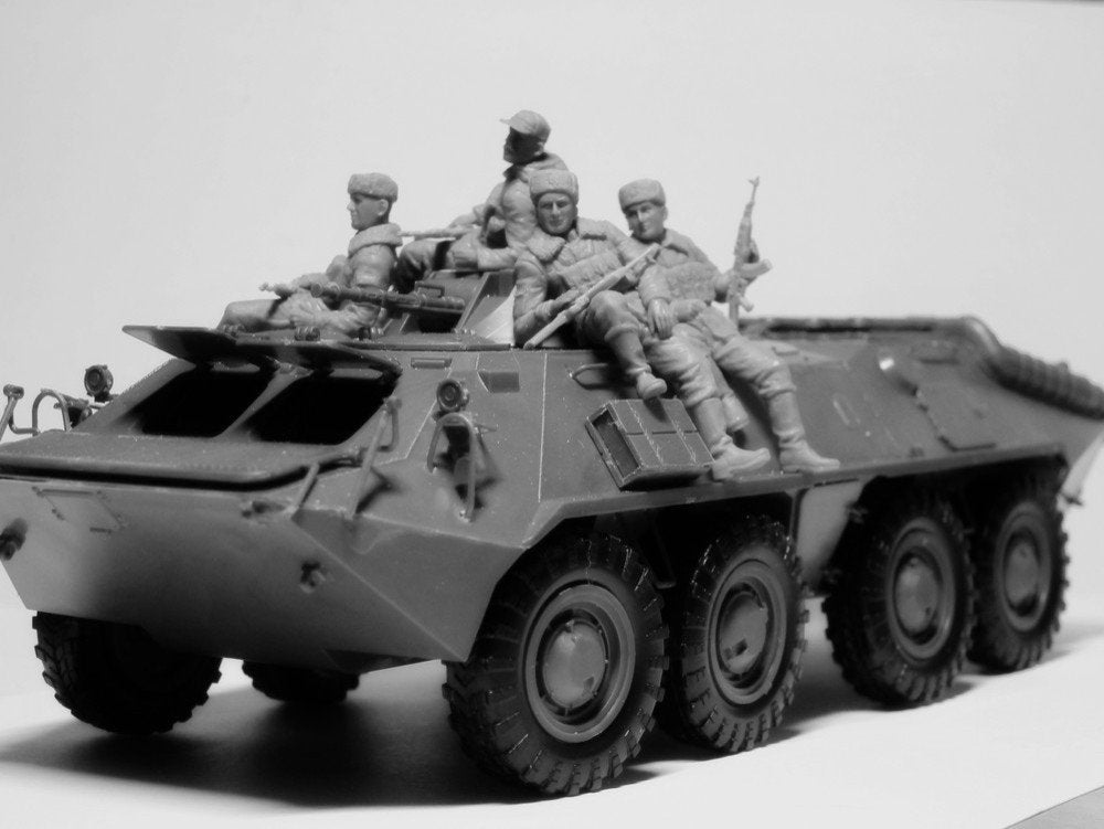 ICM 35637 Soviet Armored Carrier Riders (1979-1991) 1/35 – Bild 3