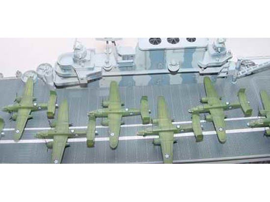 Trumpeter 05601 U.S. Aircraft Carrier CV-8 Hornet 1/350 – imagen 8