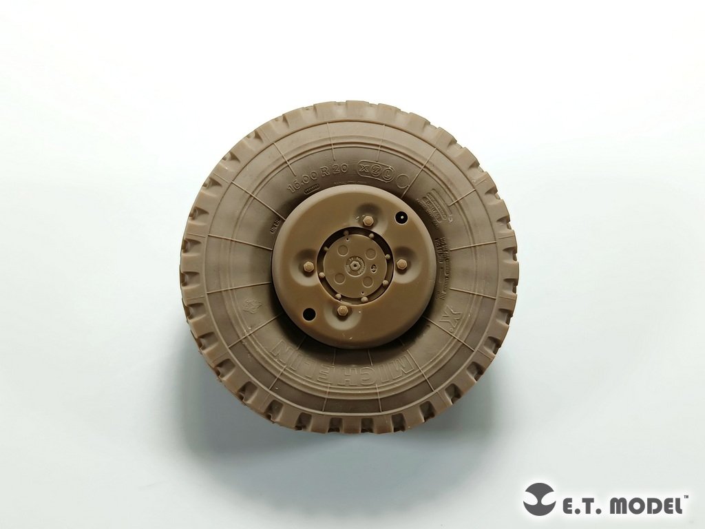 E.T. Model P35-126 Modern U.S. M1070 Truck Tractor Sagged Wheels for Hobby Boss kit 1/35 – immagine 4