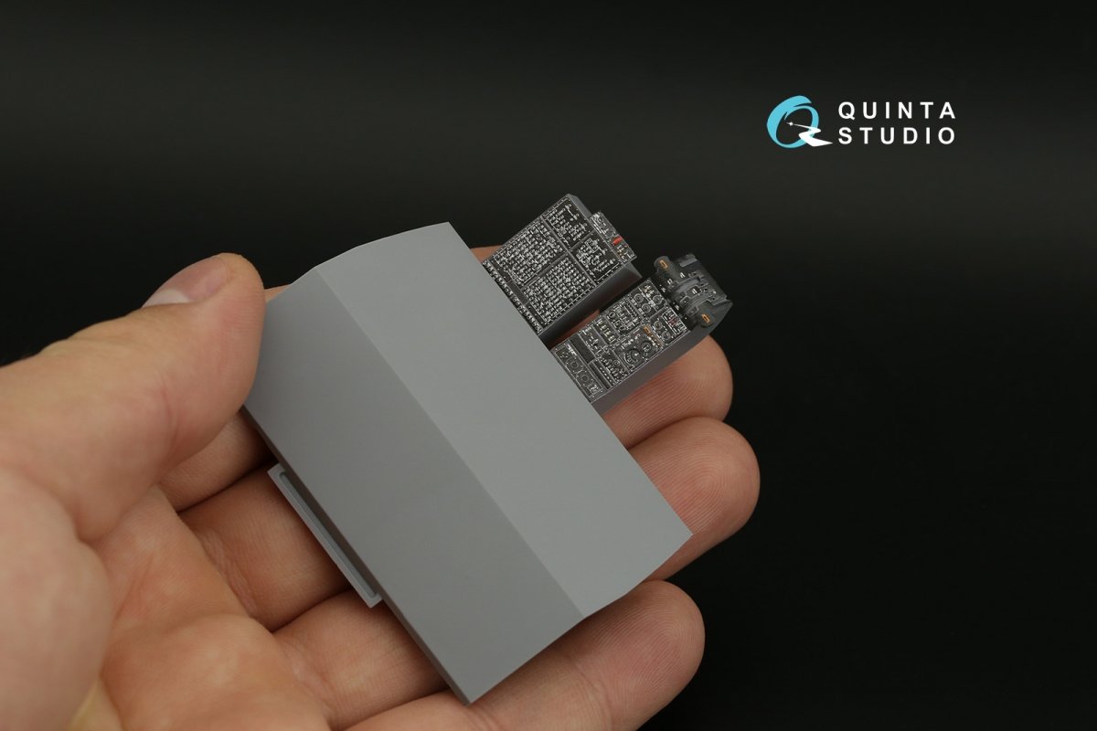 Quinta Studio QDS-35100 CH-54A 3D-Printed &amp;amp; coloured Interior on decal paper (ICM) (Small version) 1/35 – imagen 6
