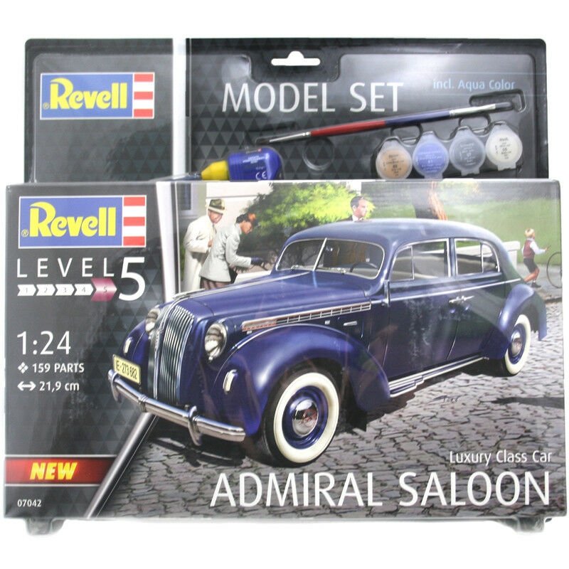 Revell 67042 Luxury Class Car Admiral Saloon 1/24