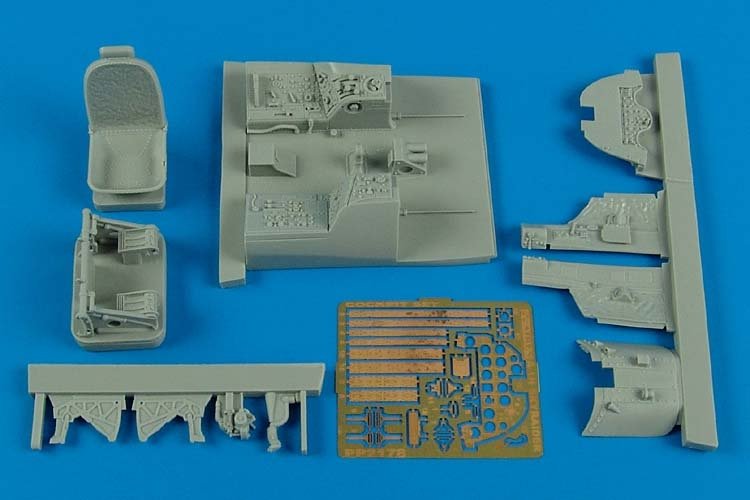 Aires 2178 A1H Skyraider cockpit set 1/32 Zoukei Mura