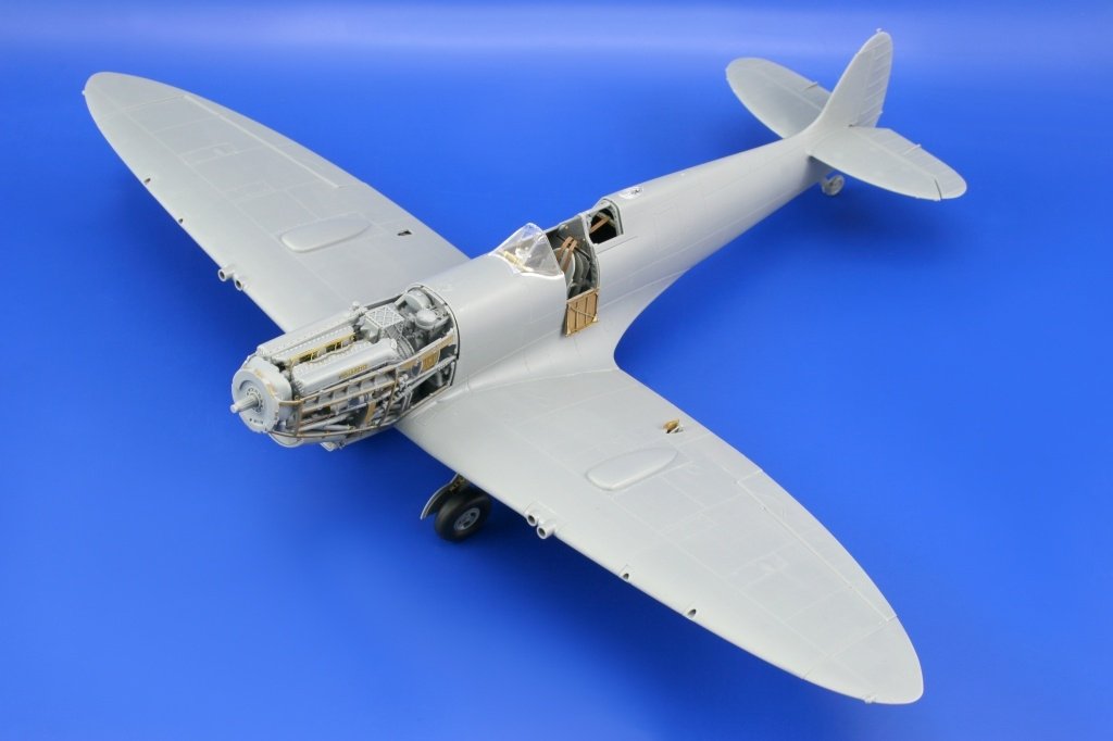 Eduard 32249 Spitfire Mk.IX exterior TAMIYA 1/32 – imagen 2