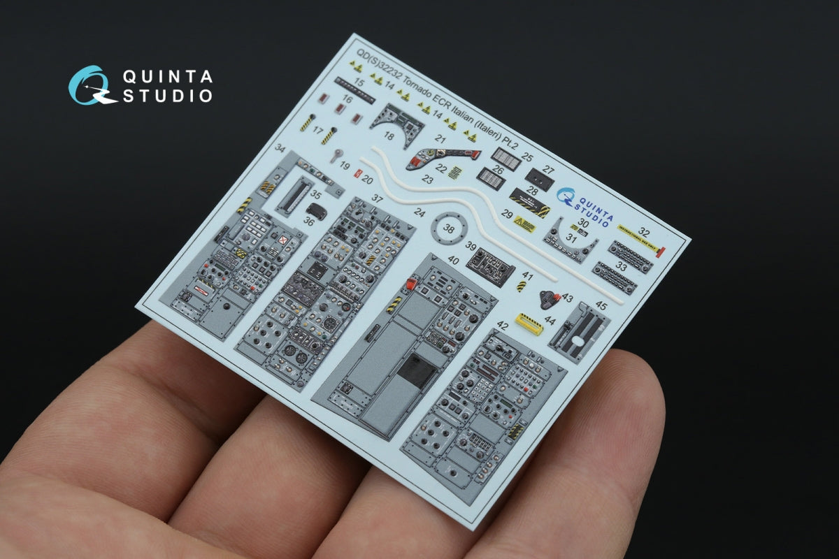 Quinta Studio QDS+32232 Tornado ECR Italian 3D-Printed &amp;amp; coloured Interior on decal paper (Italeri) (Small version) (with 3D-printed resin parts) 1/32 – Bild 7