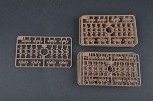 Trumpeter 05568 Soviet SU-152 Late 1/35 – image 12