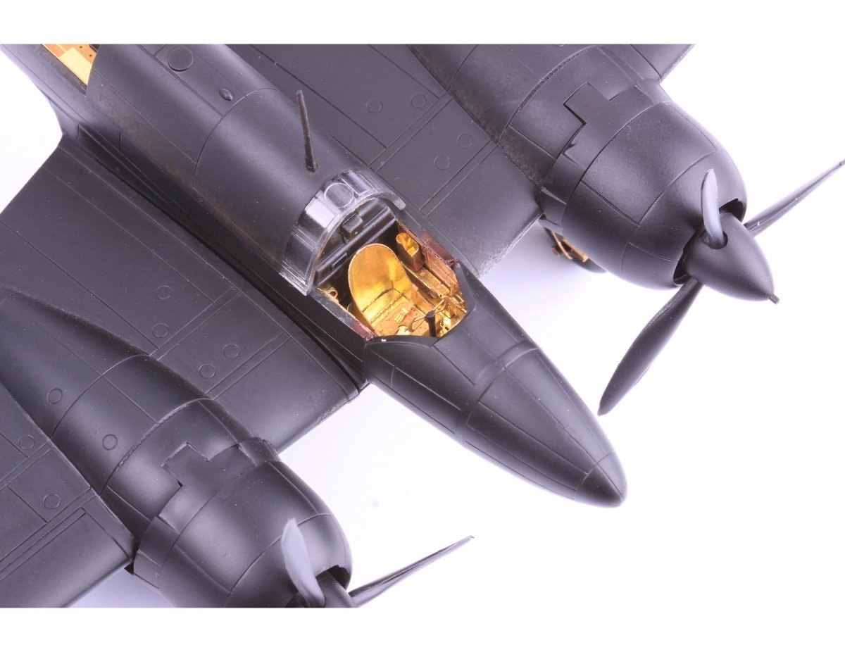 Eduard BIG72131 Ki-46-II Dinah HASEGAWA 1/72 – imagen 4
