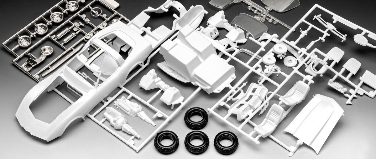 Revell 67646 78 Corvette Indy Pace Car - Model Set 1/24 – imagen 7