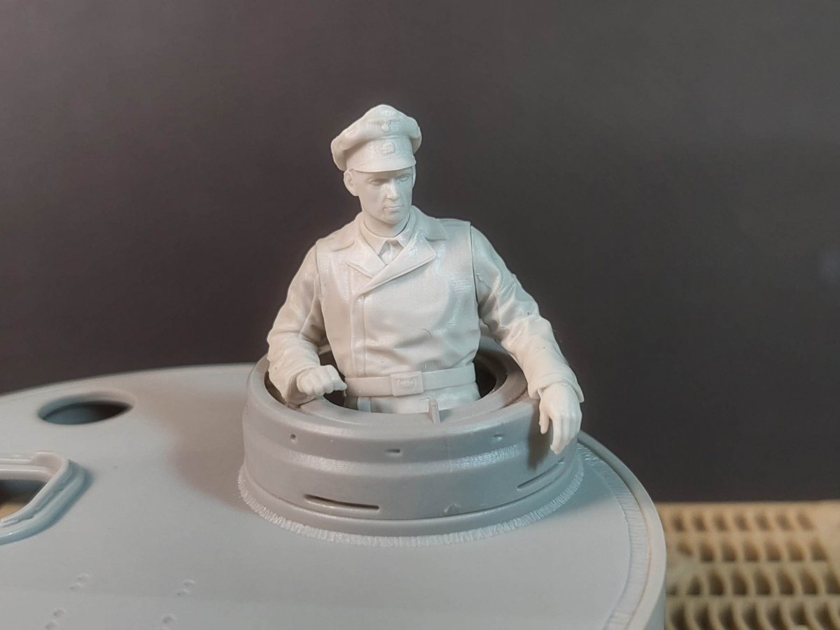 Panzer Art FI35-177 Commandant de char Waffen-SS (char Tigre) 1/35 – image 2