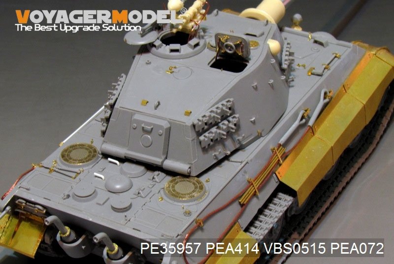 Voyager Model PE35957 WWII German King Tiger (Hensehel Turret) For HOBBYBOSS 84533 1/35 – imagen 10