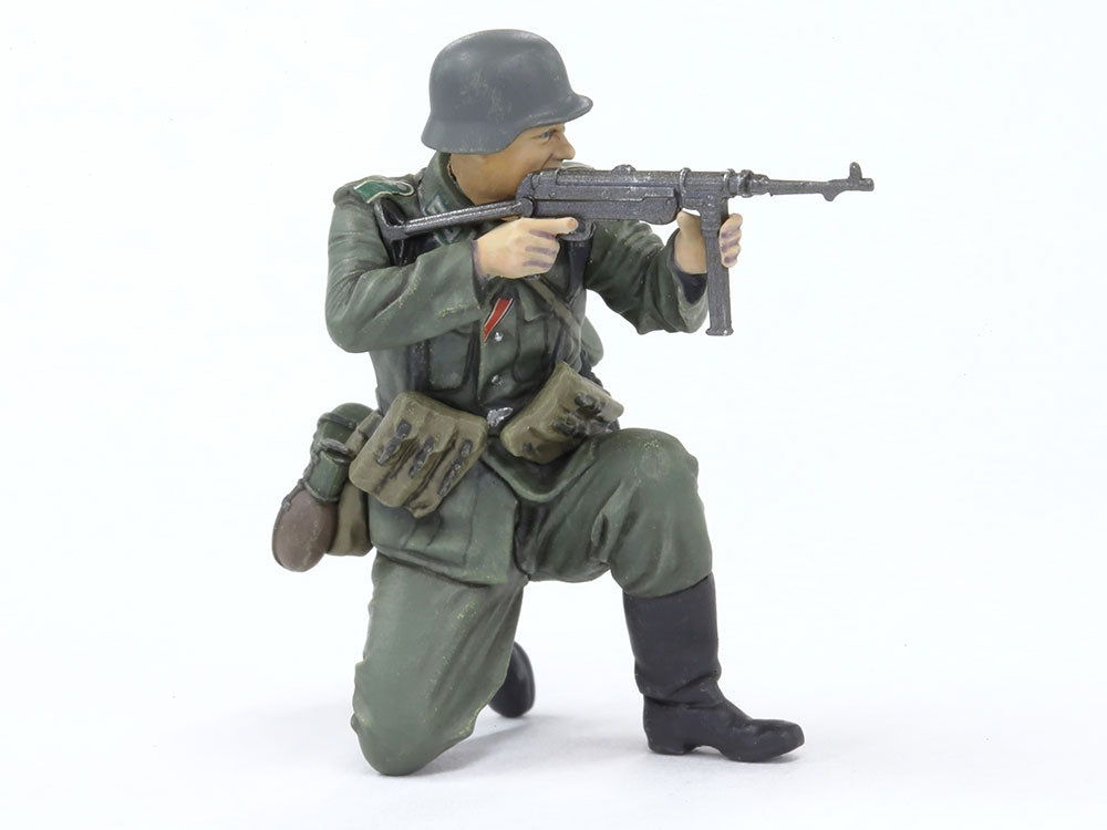 Tamiya 35386 German MG Team Mid-WWII 1/35 – image 5