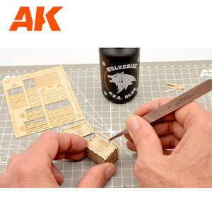 AK Interactive AK8230 LASER CUT WOODEN BOX 004 BIOHAZARD (3 UNITS) 1/35 – Bild 2