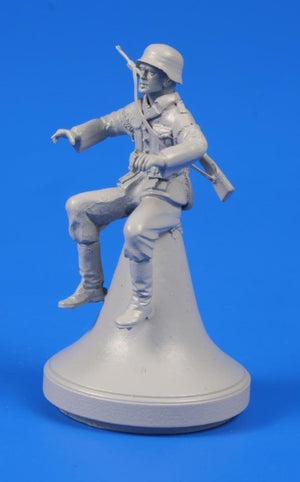 CMK F48299 German WW II Motorcycle Rider for Tamiya kit 1/48