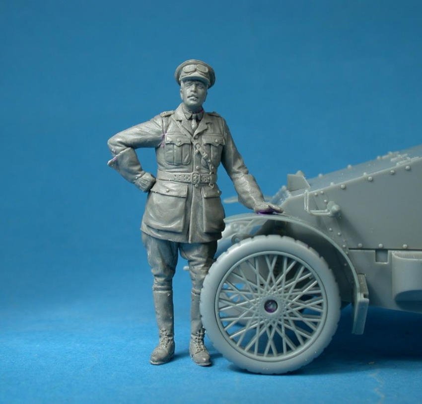 Copper State Models F35-004 British RNAS Armoured Car Division Officer 1/35 – imagen 2