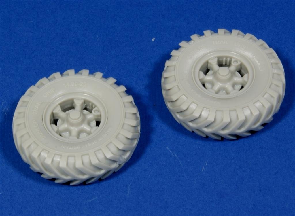 Panzer Art RE35-134 Road wheels for Sd.Kfz.9 “FAMO” (British cross country tyres) 1/35 – imagen 2