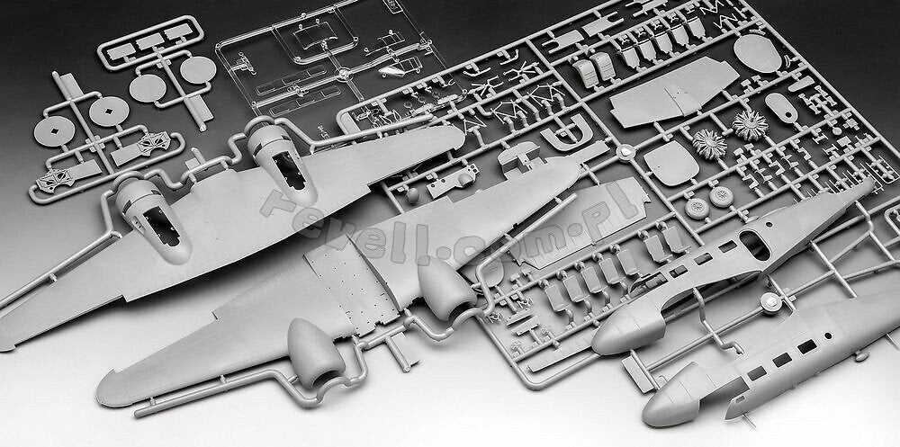 Revell 03811 Beechcraft Modèle 18 1/48 – image 6