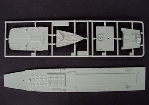 Trumpeter 05710 USSR Navy P. Velikiy Battle Cruiser 1/700 – imagen 4