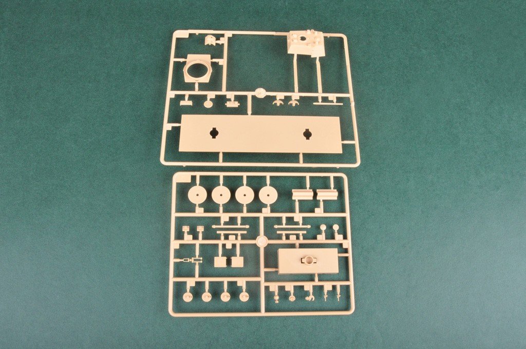Hobby Boss 82912 Russian Armoured Train 1/72 – immagine 6