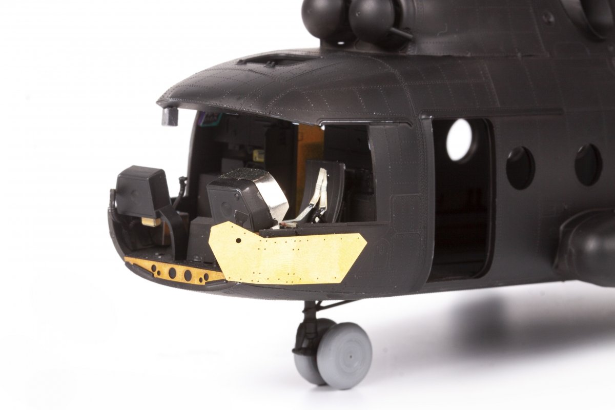Eduard 491340 Mi-8MT ZVEZDA 1/48 – immagine 17