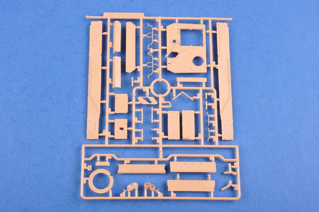 Hobby Boss 80135 German STURMPANZER IV EARLY VERSION MID PRODUCTION W/INTERIOR – imagen 9