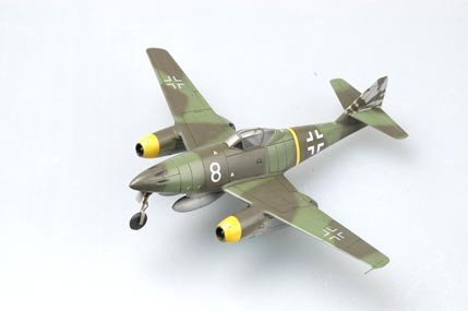 Hobby Boss 80249 Germany Me262A-2a Fighter 1/72 – image 4