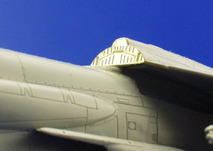 Eduard 49278 F-8E 1/48 Hasegawa – immagine 3