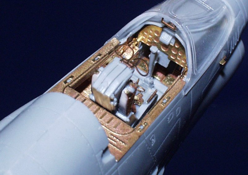 Eduard 49278 F-8E 1/48 Hasegawa – immagine 7