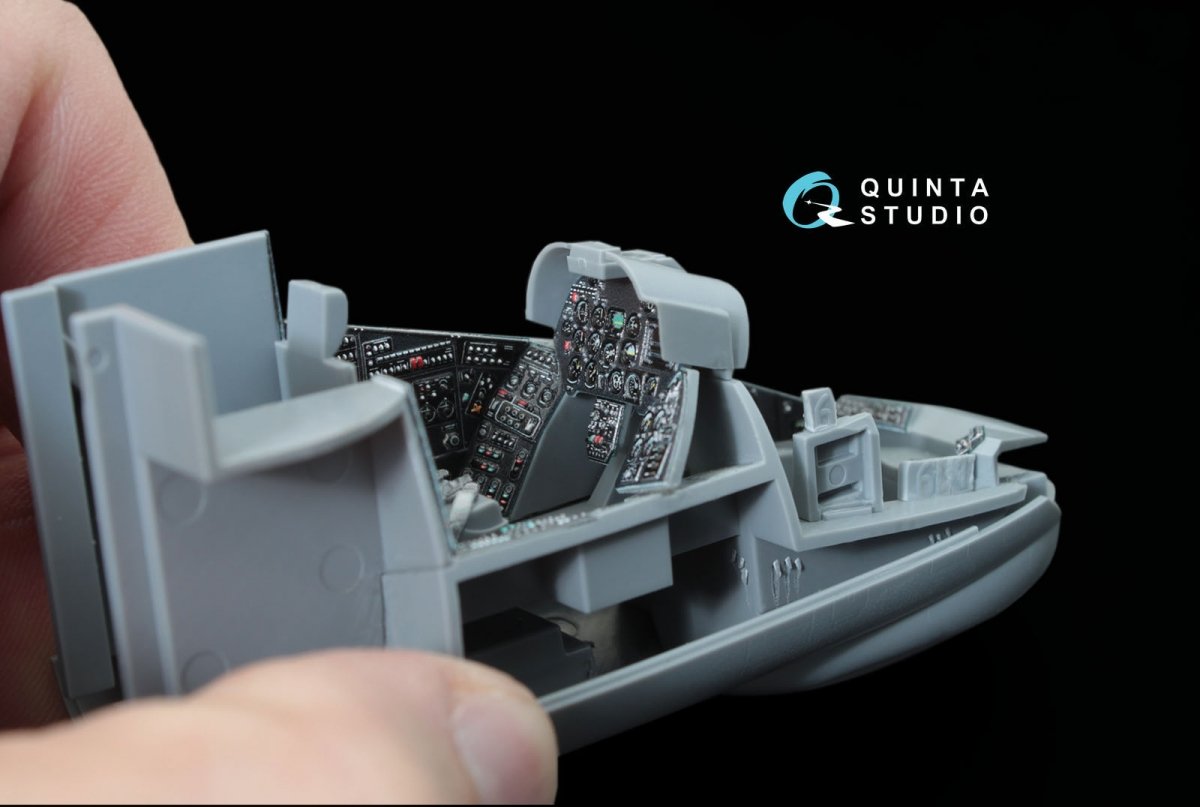 Quinta Studio QD48036 Mi-24V NATO (black panels) 3D-Printed &amp;amp; coloured Interior on decal paper (for Zvezda kit) 1/48 – Bild 7