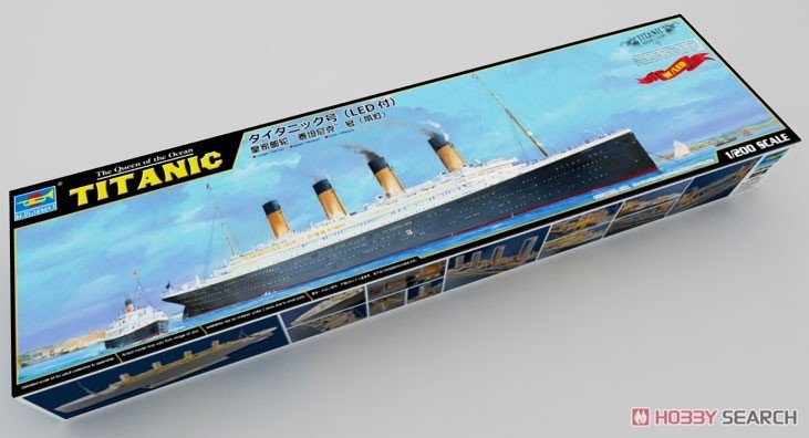 Trumpeter 03719 R.M.S. Titanic w/LED 1/200