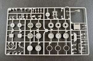 Trumpeter 01078 M920 Tractor tow with M870A1 semitrailer 1/35 – Bild 16