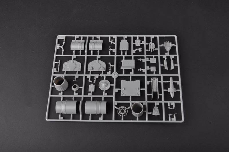 Trumpeter 02854 MIG-23MF Flogger-B 1/48 – image 7