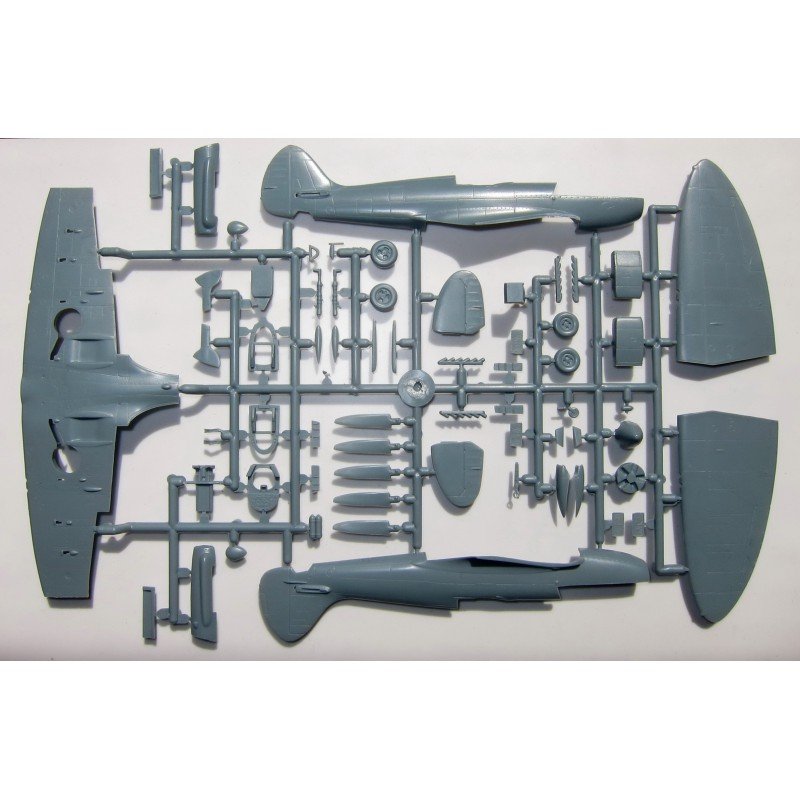 Sword 72096 Supermarine Spitfire Mk.XIV C/E Bubbletop 1/72 – imagen 3