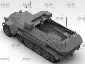 ICM 35105 Beobachtungspanzerwagen Sd.Kfz.251/18 Ausf.A WWII German Observation Vehicle with crew 1/35 – immagine 5