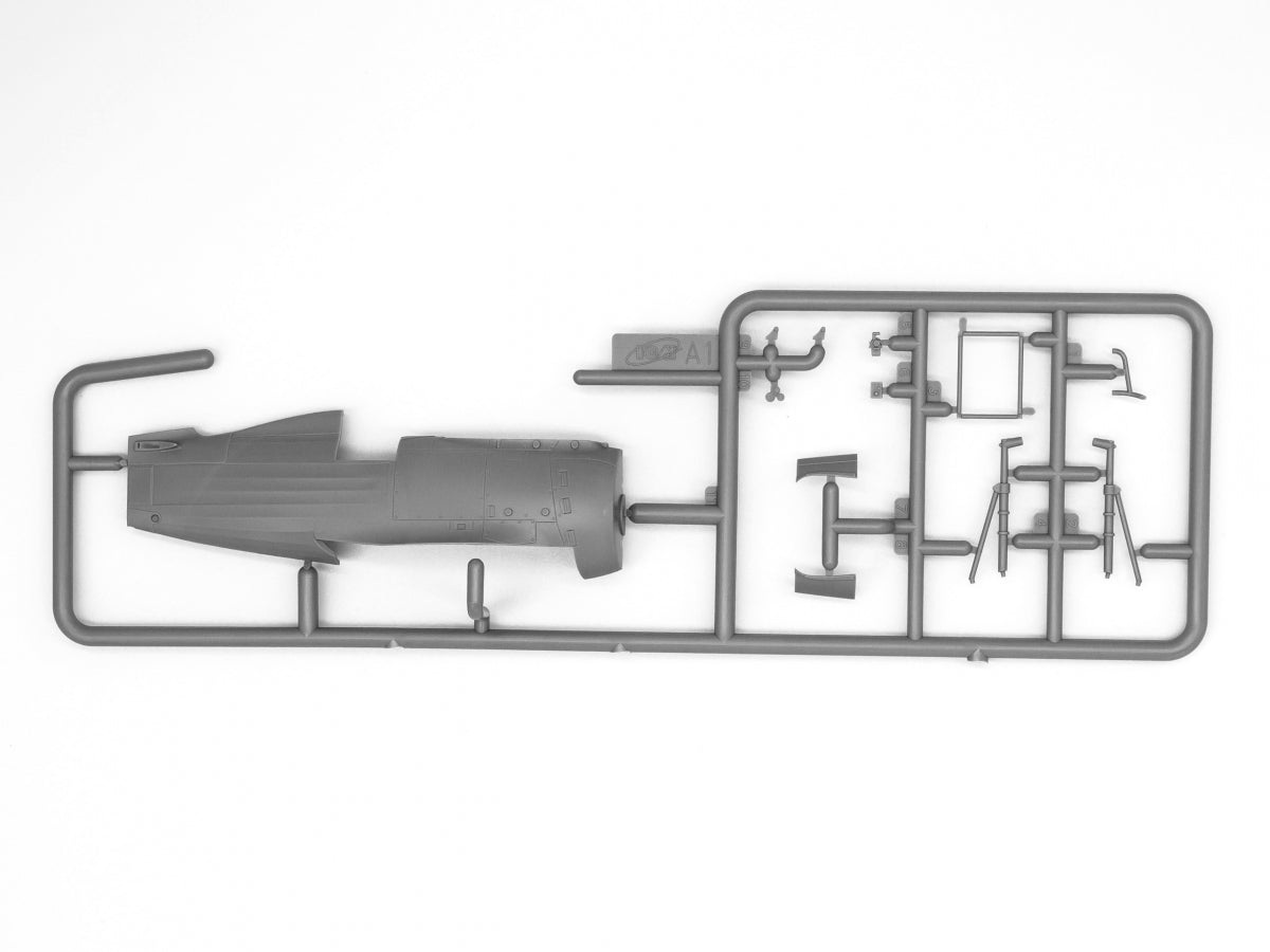 ICM 48094 I-153 Luftwaffe with Pilots and Ground Personnel 1/48 – imagen 5
