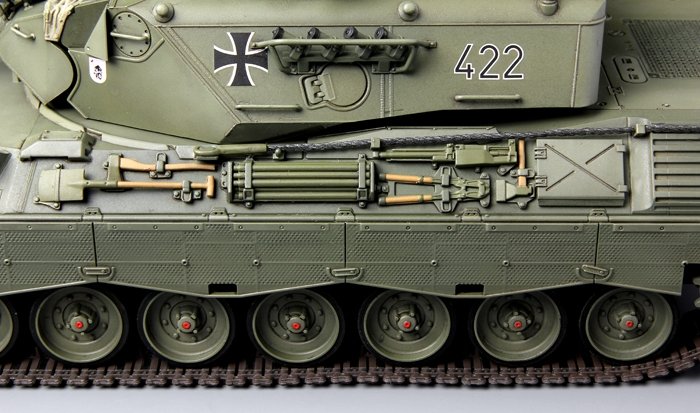 Meng Model TS-007 GERMAN MAIN BATTLE TANK LEOPARD 1 A3/A4 1/35 – image 4