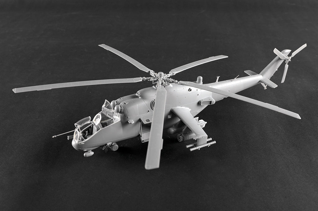 Trumpeter 05829 Mi-24P Hind-F 1/48 – zdjęcie 16