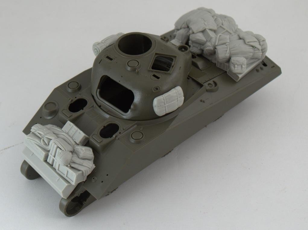 Ensemble de rangement Panzer Art RE35-483 pour M4 « Firefly » au 1/35 – image 2