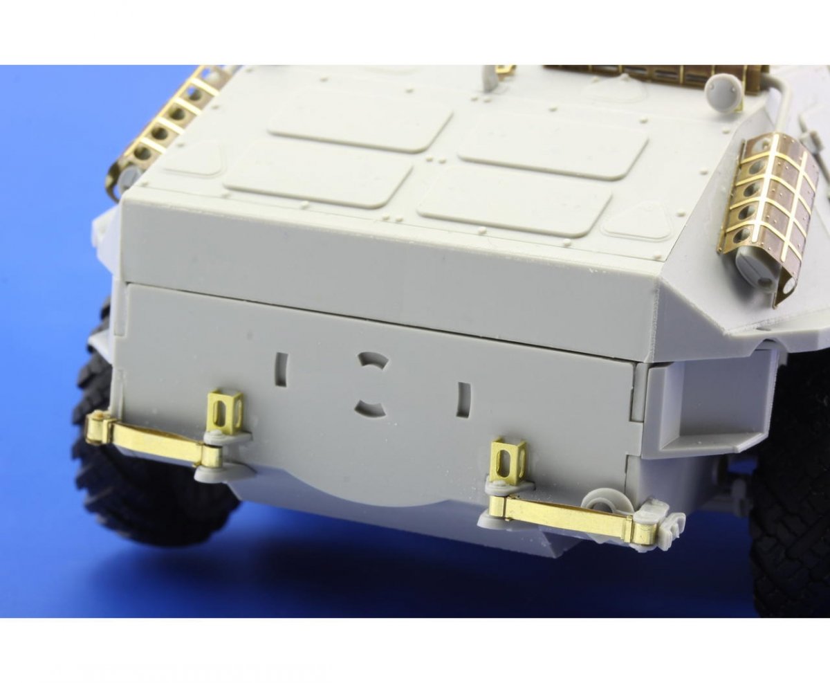 Eduard 36186 BTR-60P APC 1/35 Trumpeter – imagen 10