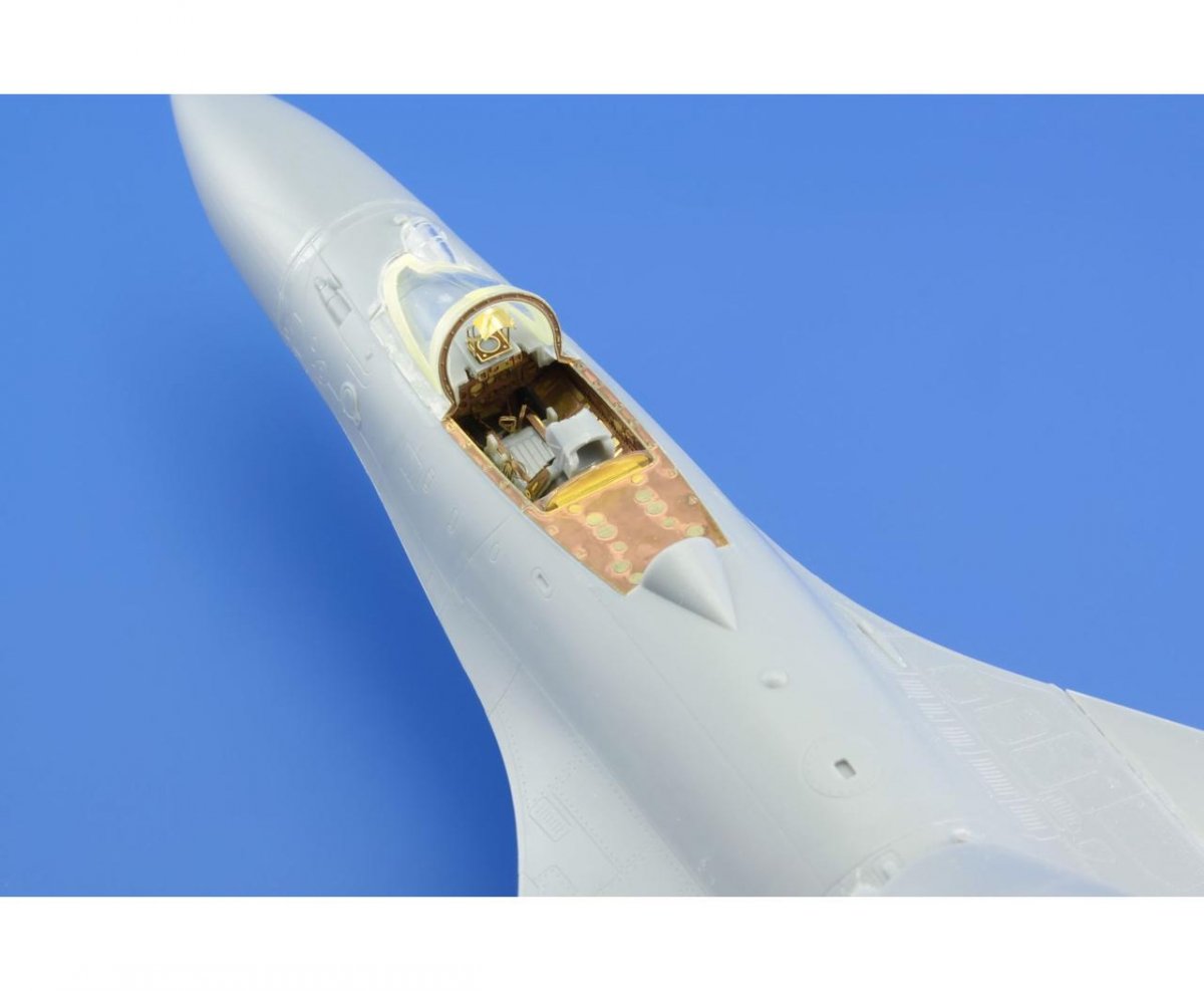 Eduard 73548 Su-33 TROMPETTE 1/72 – image 7