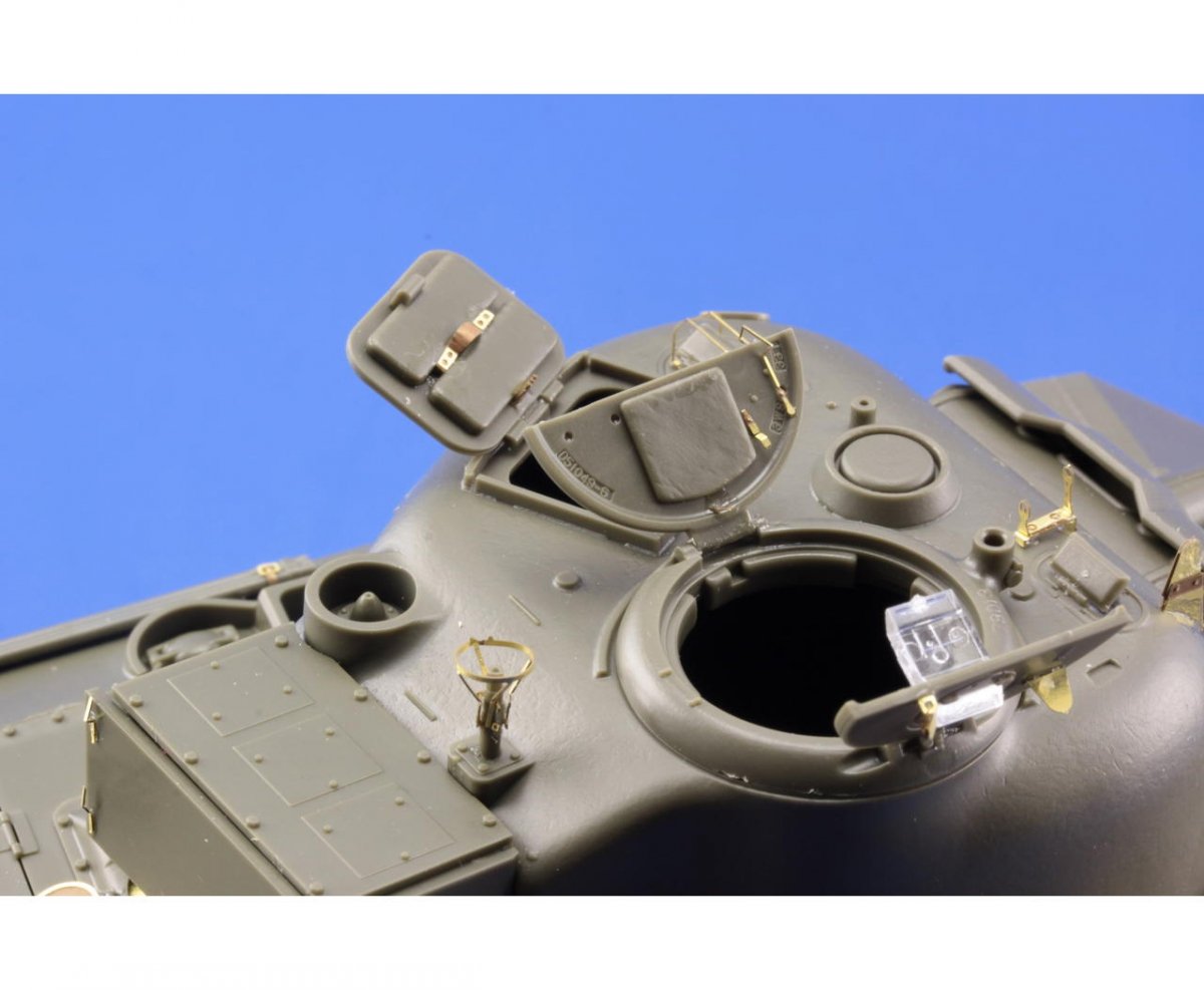 Eduard 36300 Sherman Mk. V Firefly 1/35 Tamiya – Bild 2