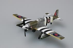 Hobby Boss 80243 P-51 C Mustang 1/72 – zdjęcie 3