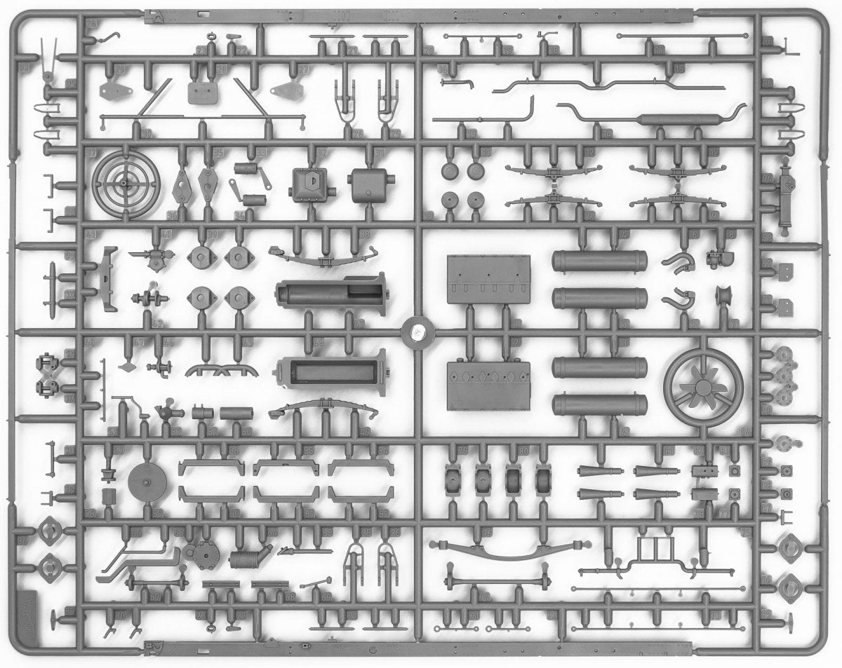 ICM DS3509 Wehrmacht Radio Trucks (Henschel 33D1 Kfz.72, Krupp L3H163 Kfz.72) 1/35 – zdjęcie 9
