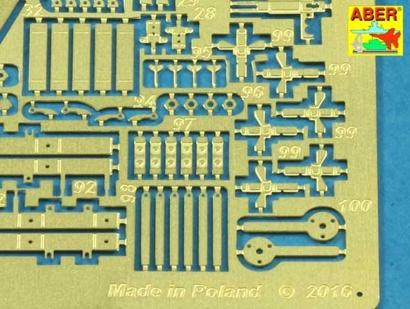 Aber 35259 Sd.Kfz.18 Pz.Kpfw.VI Ausf.E Tiger I (s.PzAbt. 501 in Tunisia) 1/35 – imagen 6