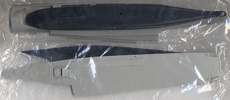 Trumpeter 05704 Aircraft Carrier USSR KIEV 1/700 – imagen 2