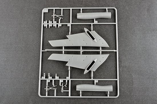 Trumpeter 03930 Xian H-6K Bombardier stratégique 1/144  – image 9