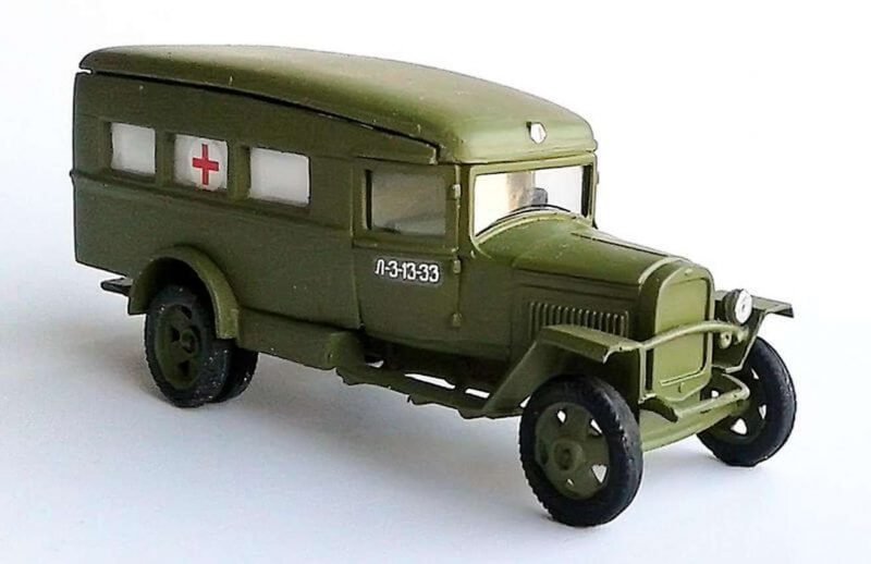 PST 72081 GAZ-55 Ambulance (m.1943) 1/72 – imagen 2