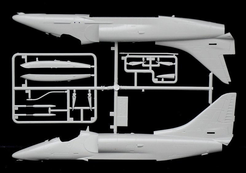 Italeri 2671 A - 4 E/F/G SKYHAWK 1/48 – immagine 3