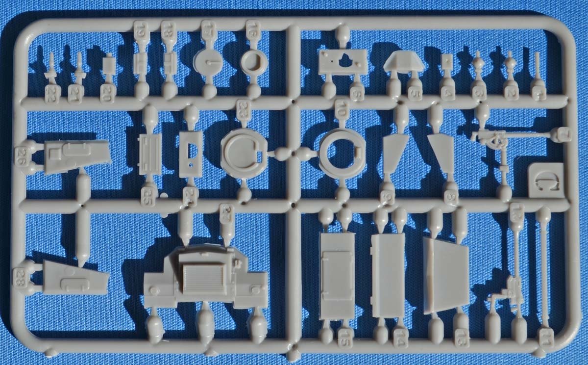 ACE 72457 Eland-90 Light Armoured Car (4x4) 1/72 – zdjęcie 8