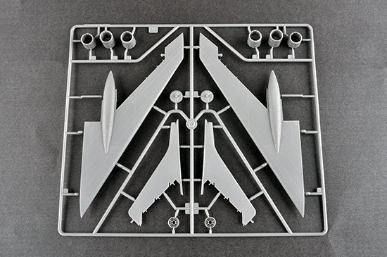 Trumpeter 01687 Tu-128M Fiddler 1/72 – immagine 7