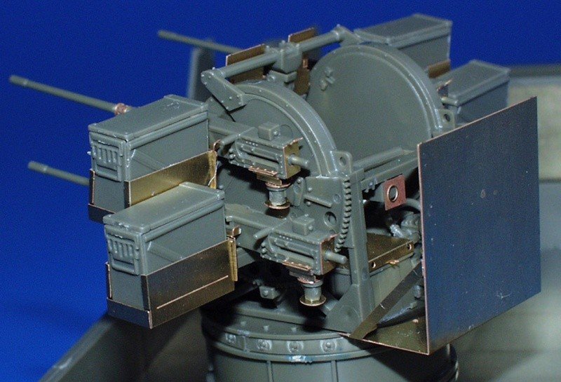 Camion armé Eduard 35439 M-35A1 au 1/35 AFV Club – image 6